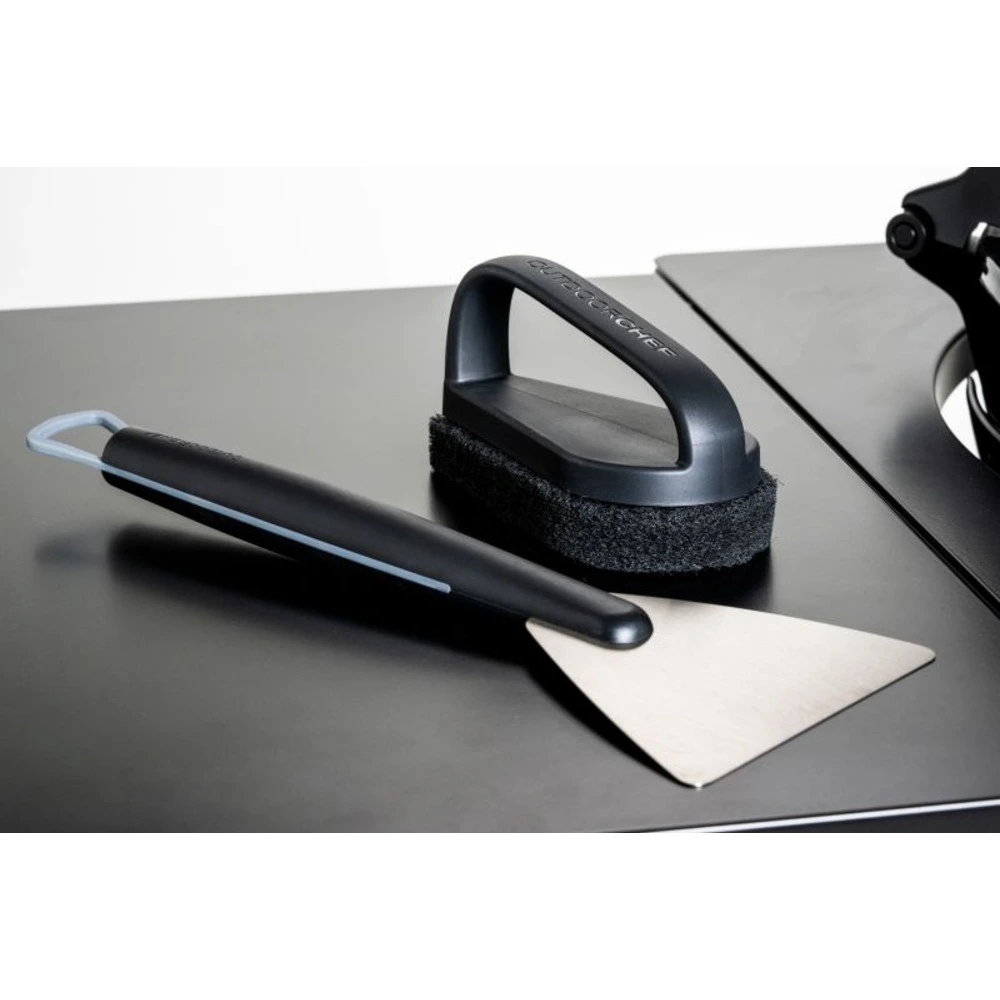 Outdoorchef Plancha Cleaning Set, Stainless Steel Scraper and Sponge, For Enamelled and Stainless Planchas, Replaceable Parts - 14.421.38 - Image 5