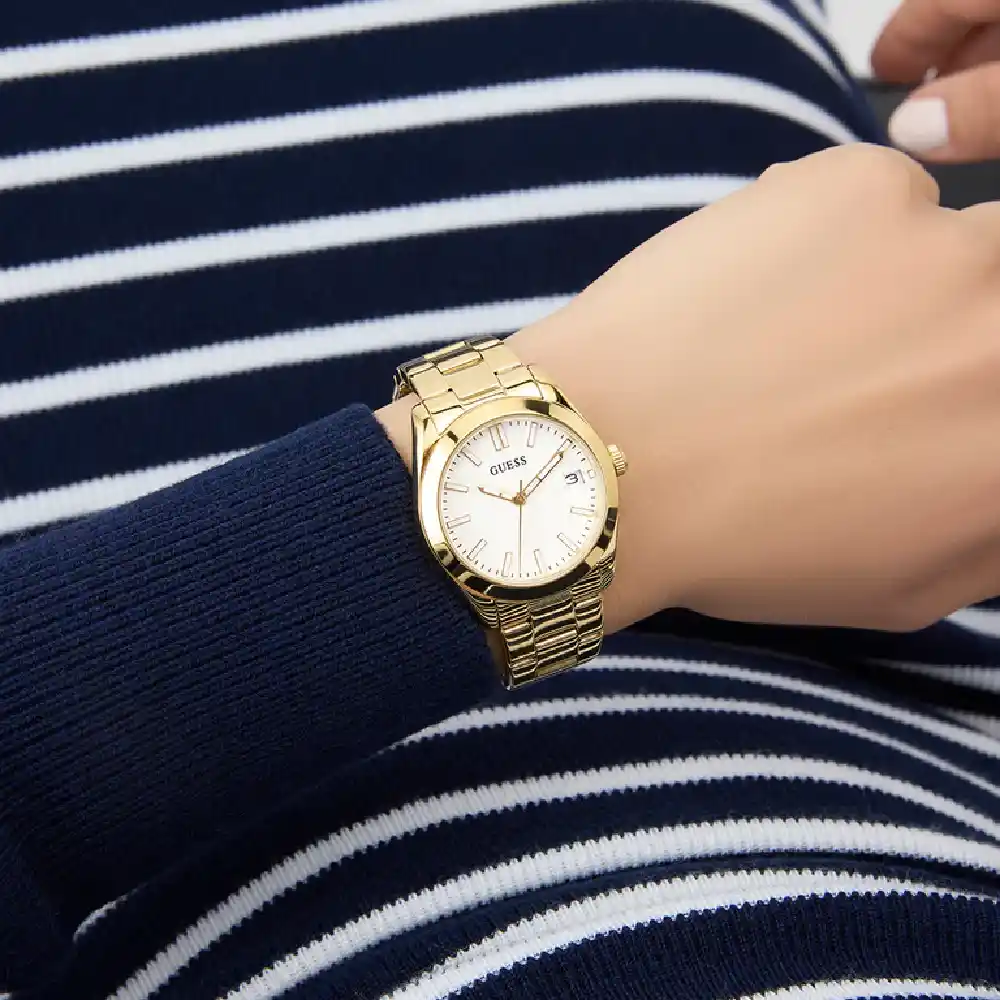 Guess Womens White Dial Date Watch with 32mm Gold-Tone Stainless Steel Case and Bracelet, Quartz Movement - GW0934L2 - Image 7