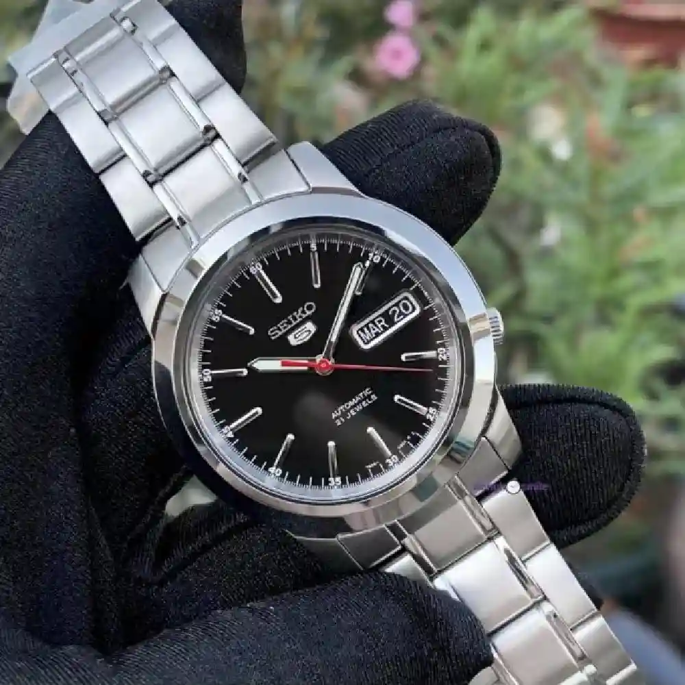 Seiko Automatic Mens Black Dial Watch with 38mm Stainless Steel Case and Bracelet, Analog Display - SNKE53K1 - Image 4
