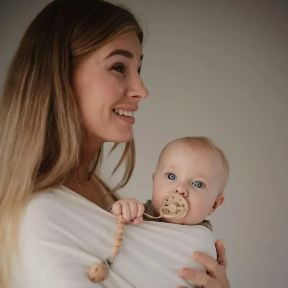 Frigg Moon Phase Latex Baby Pacifier Croissant Size 1 - FRG76841360 - Image 4