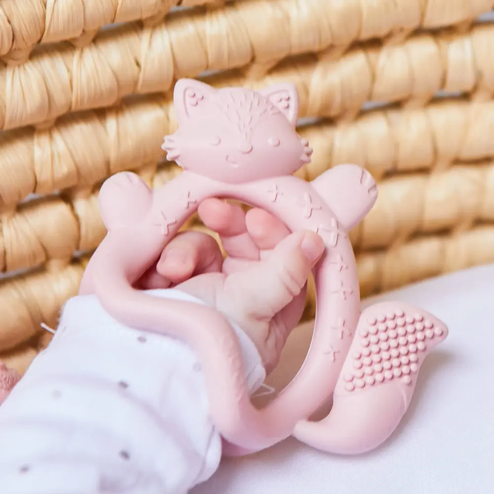B.box Wrist Teether Blush - 100311 - Image 3