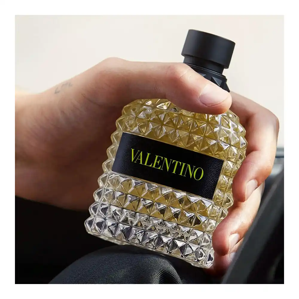 Valentino Uomo Born In Roma Yellow Dream Eau de Toilette (EDT) 100 ml for Men - Pineapple & Vanilla - 3614273261425 - Image 5