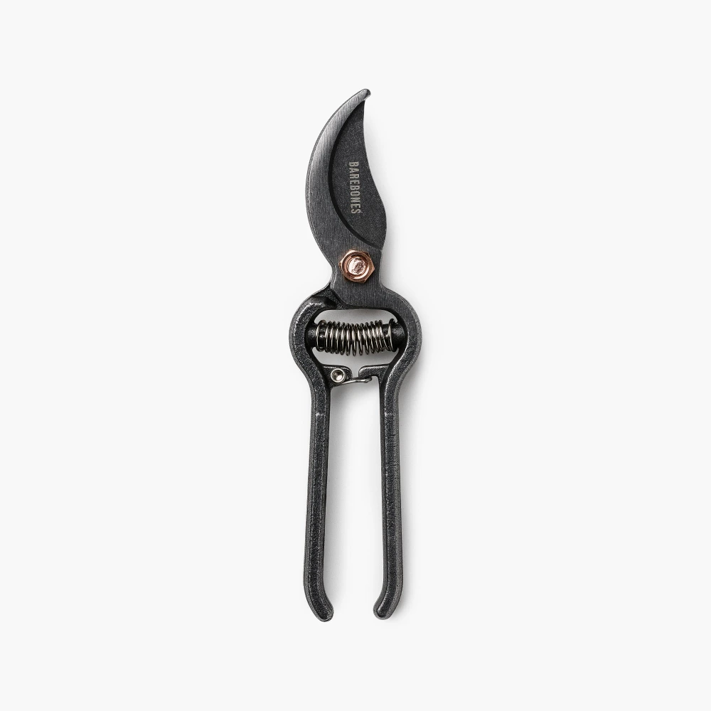Barebones Steel Metal Pruner with Sheath, Japanese-Inspired Garden Shears, Copper Accents, 900D Polyester Holster, Indoor and Outdoor - GDN-050 - Image 6