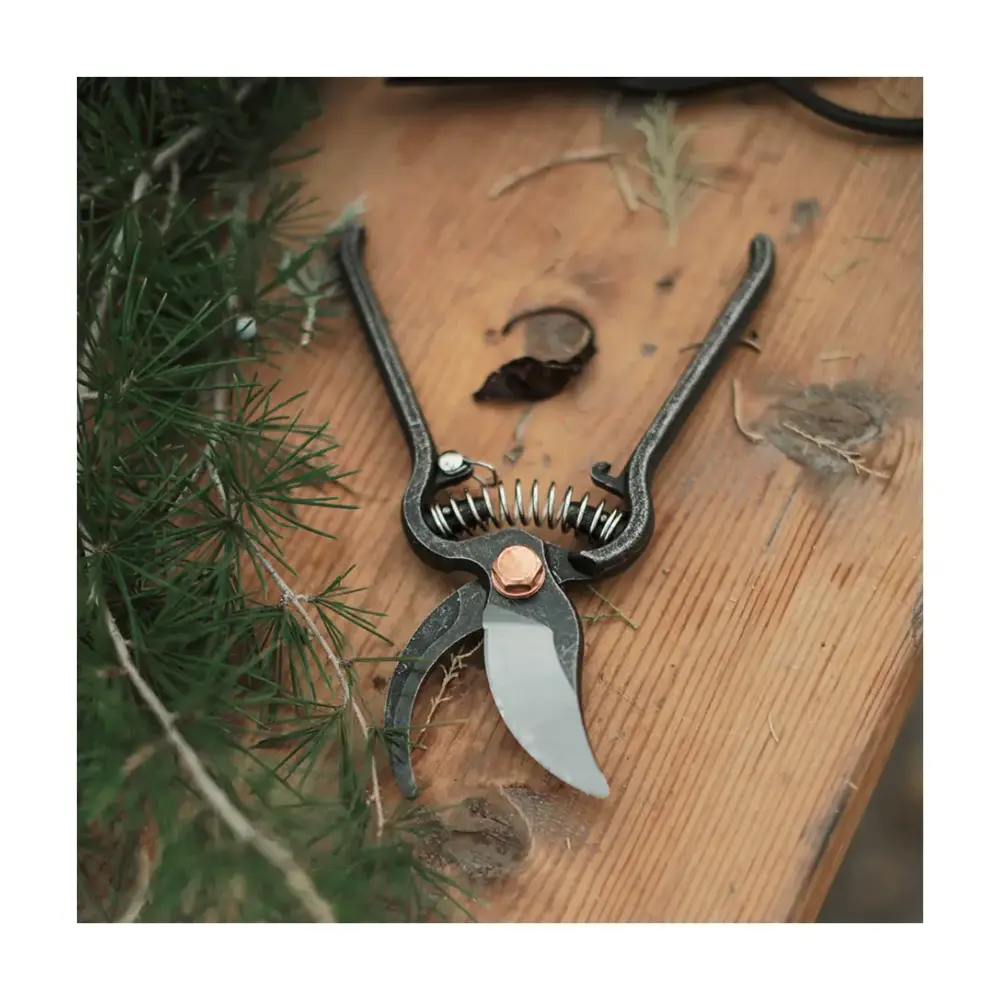 Barebones Steel Metal Pruner with Sheath, Japanese-Inspired Garden Shears, Copper Accents, 900D Polyester Holster, Indoor and Outdoor - GDN-050 - Image 10