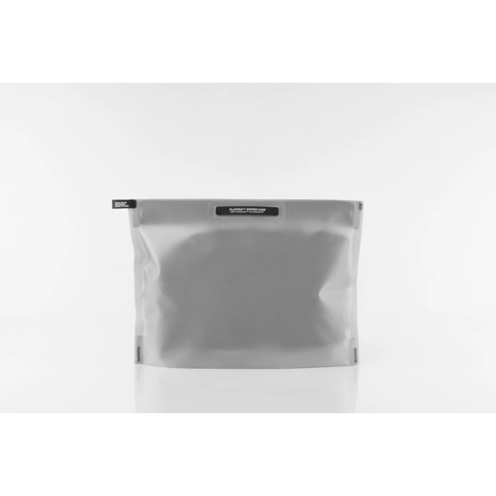 Matador FlatPak Zipper Toiletry Case 2.25L, Ultralight Leakproof Toiletry Bag, Welded Seams, Quick Access Zipper, Arctic White - MATFPZ001W