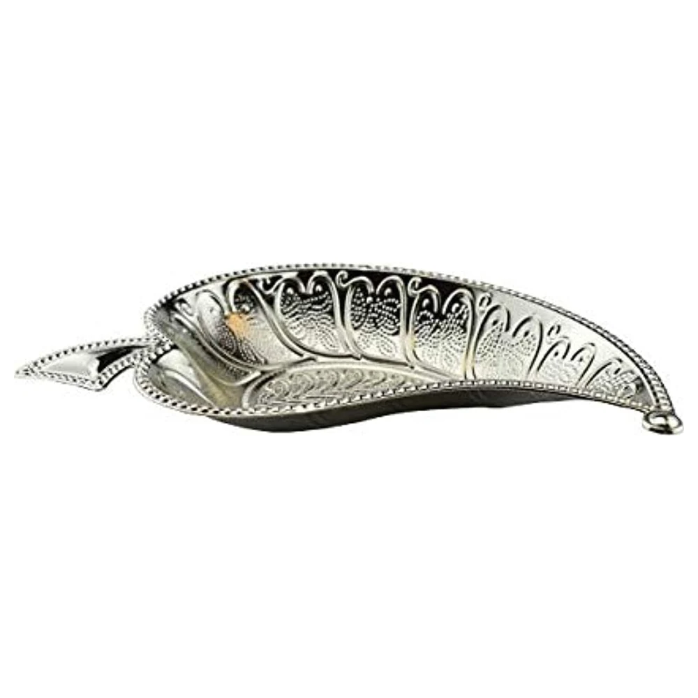 GulfDealz Leaf Shaped Silver Ring Tray with Embossed Vein Pattern and Beaded Rim, Decorative Jewellery and Trinket Dish for Dressing Table