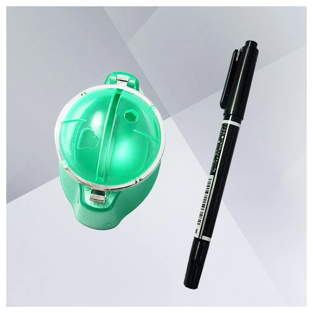 Play Eagle Ball Liner Marker Alignment Tool with Marker Pen, Hinged Transparent Green Template for Straight Putting Lines - Image 2