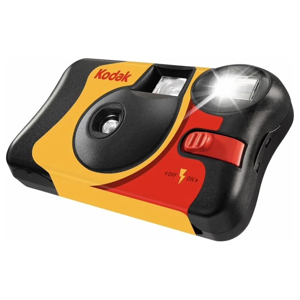 Kodak FunSaver Single-Use Film Camera with Built-in Flash, 39 Exposures, Ready-to-Shoot Disposable Camera for Parties and Travel