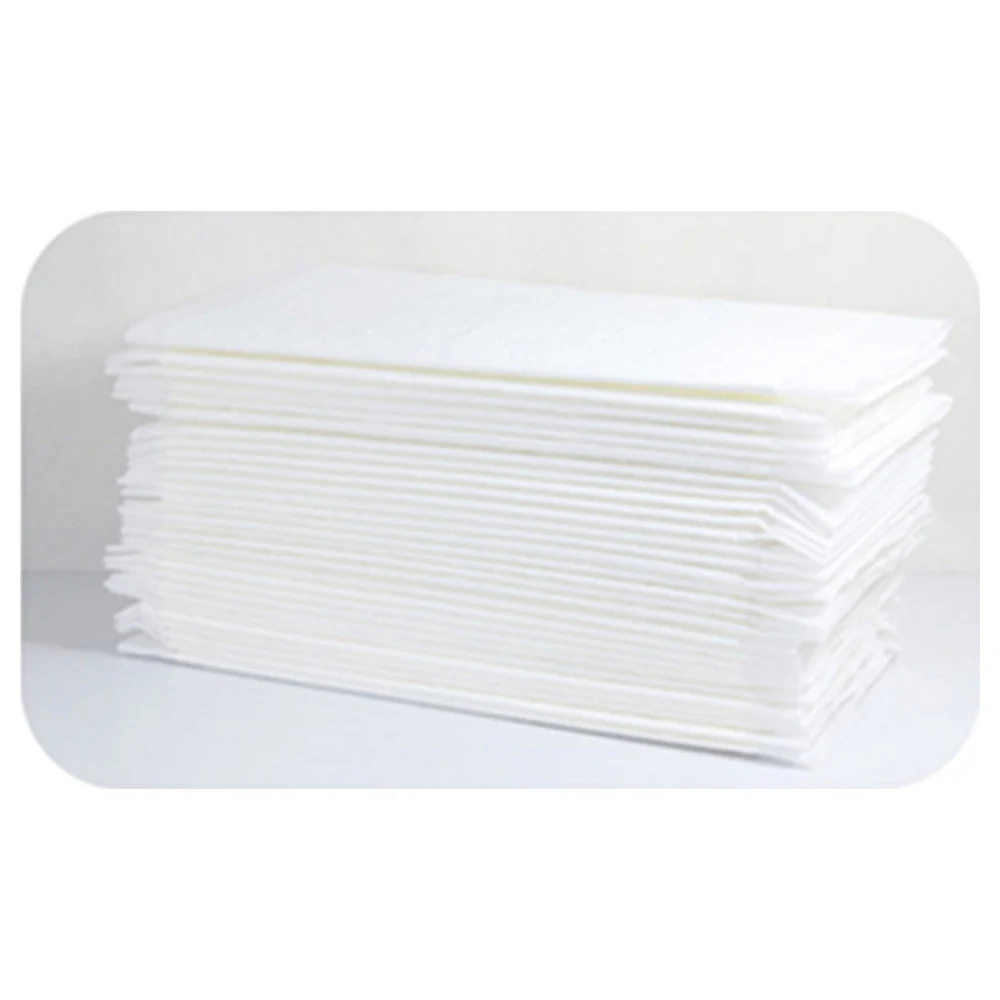 Little Story Disposable Diaper Changing Mats 45 x 33 cm, Absorbent Waterproof Underpads for Baby Changes and Postpartum Use, Pack of 20, White - LS_DCM_WH20