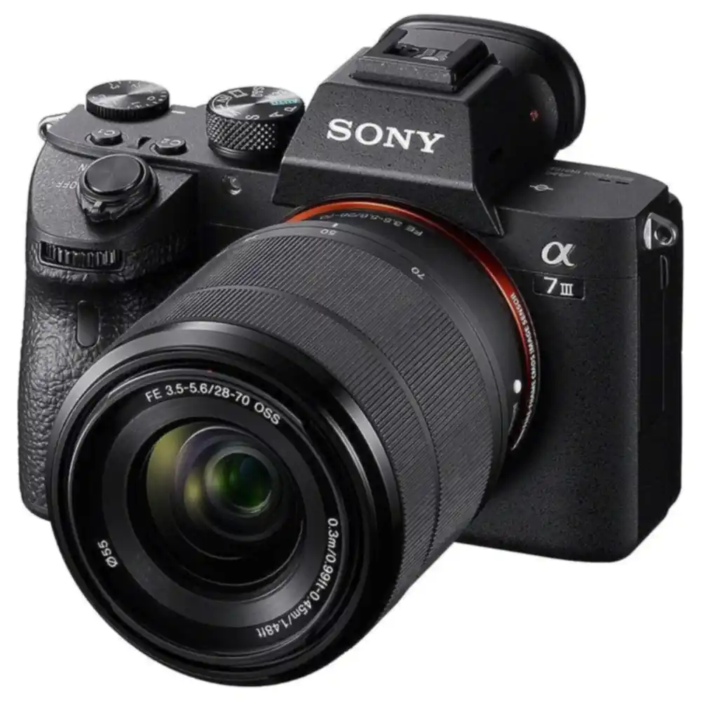 Sony Alpha 7 III Full-Frame Mirrorless Camera Kit with FE 28-70mm F3.5-5.6 OSS Lens, 24.2MP Exmor R BSI Sensor, 5-Axis Stabilization, 10fps and 4K Video - ILCE-7M3