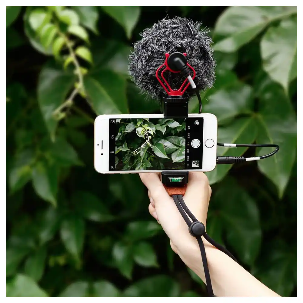 BOYA BY-MM1 Compact On-Camera Shotgun Microphone with Shock Mount, Furry Windshield and TRS TRRS Cables for Smartphones, DSLR Cameras and Camcorders - 02-HDK3-TXYO - Image 7